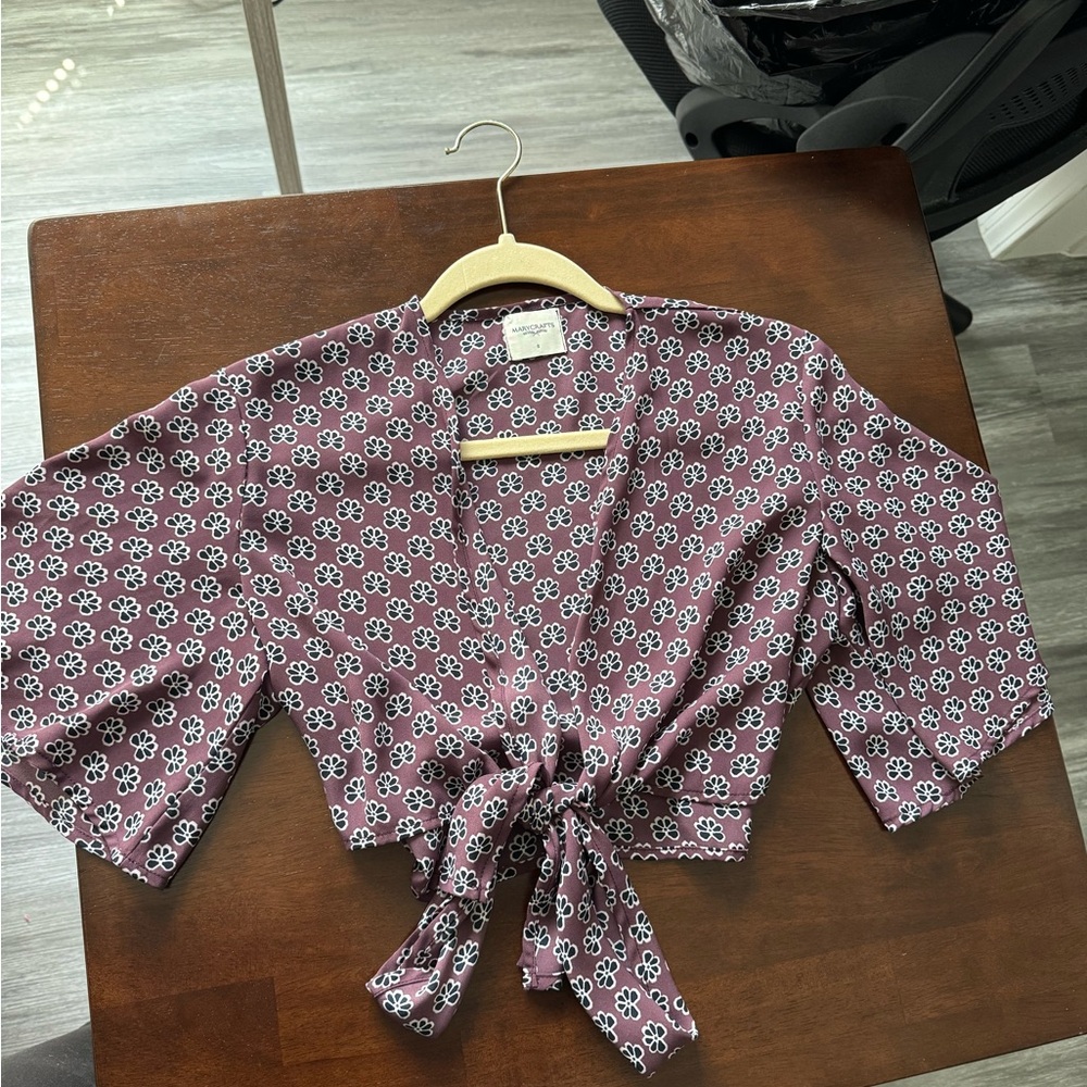 Floral Tie-Front Kimono Top